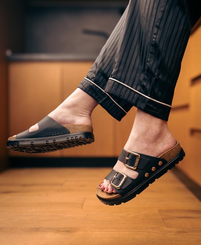 6010 LEON Comfort női bőr papucs