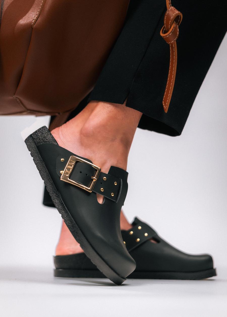 7002  LEON Comfort női bőr klumpa