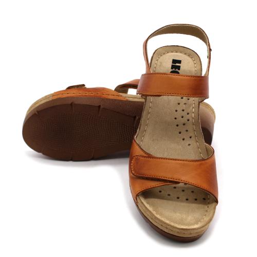 1041 LEON Comfort női bőr szandál