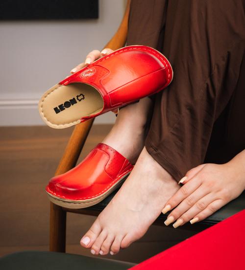 360 LEON Comfort női bőr klumpa