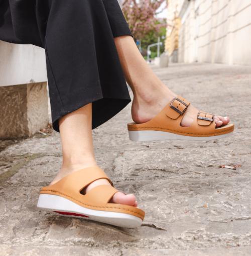 5012 LEON Comfort női bőr papucs